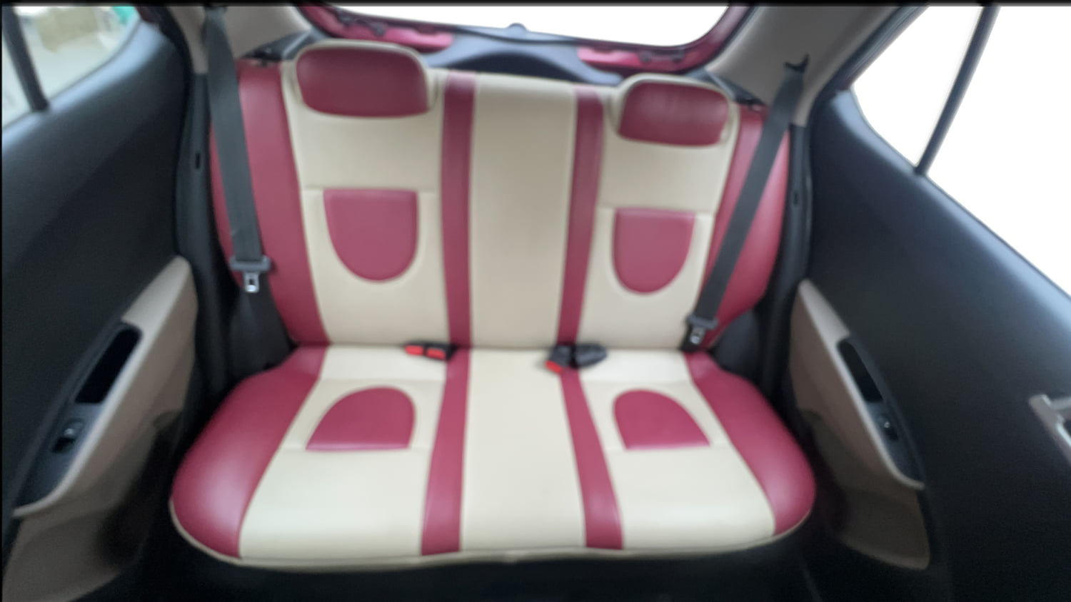 Used 2015 Hyundai Grand i10 Sportz 1.2 Kappa VTVT Petrol Manual interior REAR SEAT CONDITION VIEW