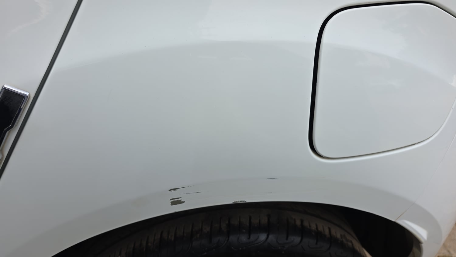 Used 2025 Tata Altroz Racer R2 Petrol Manual dents MINOR SCRATCH