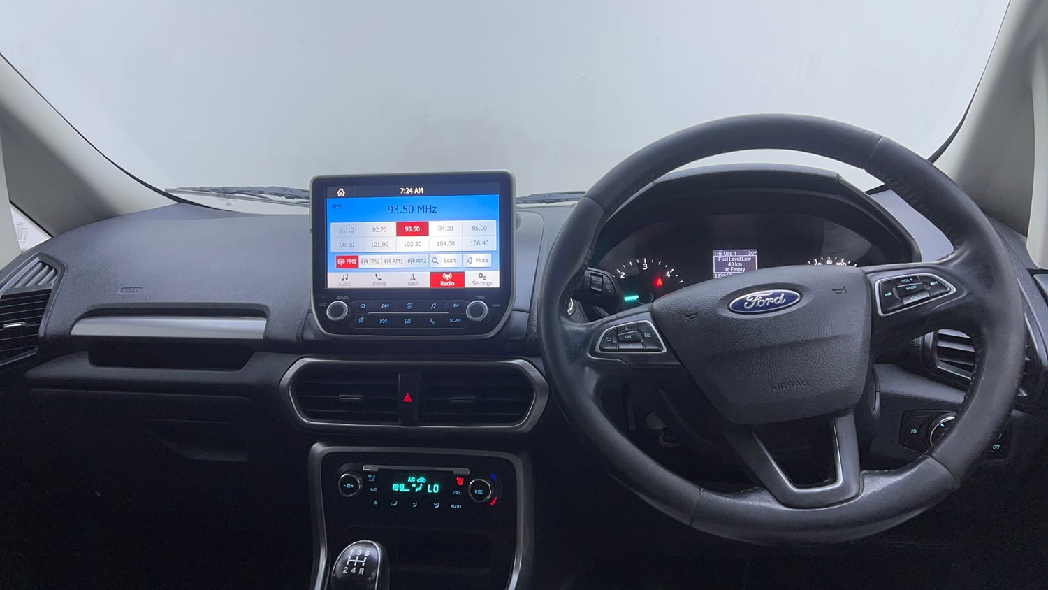 Used 2019 Ford EcoSport Titanium 1.5L TDCi Diesel Manual interior DASHBOARD VIEW