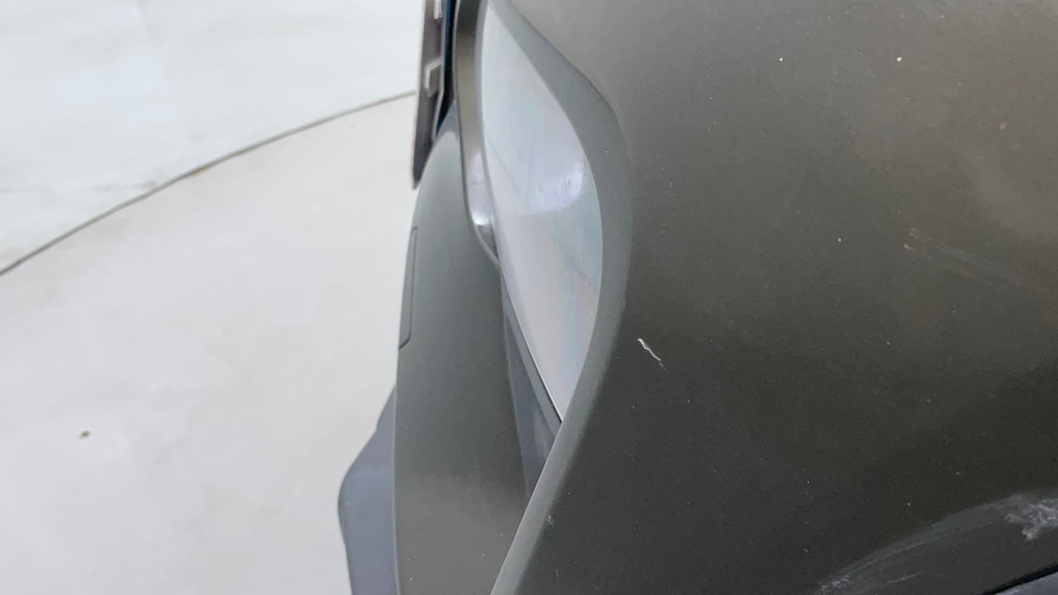 Used 2024 Renault Kwid RXT 1.0L Petrol Manual dents MINOR SCRATCH