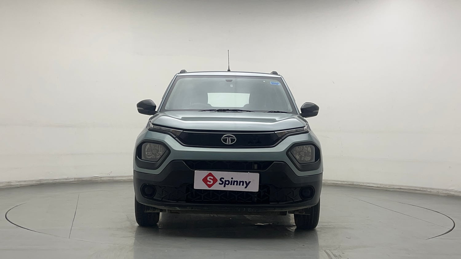 Used 2022 Tata Punch Adventure MT Petrol Manual exterior FRONT VIEW
