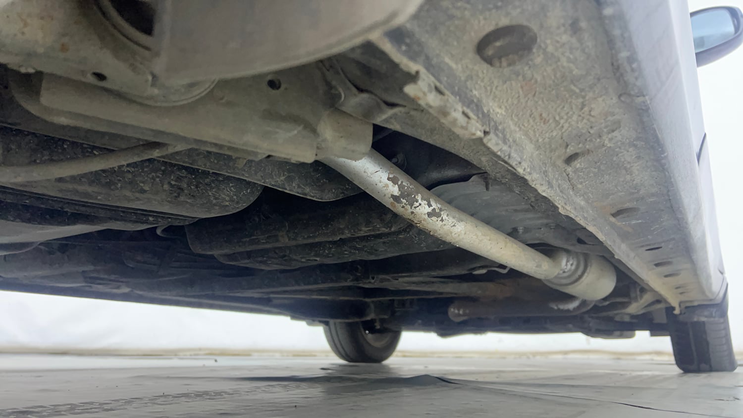 Used 2014 Honda City VX CVT Petrol Automatic extra REAR RIGHT UNDERBODY VIEW