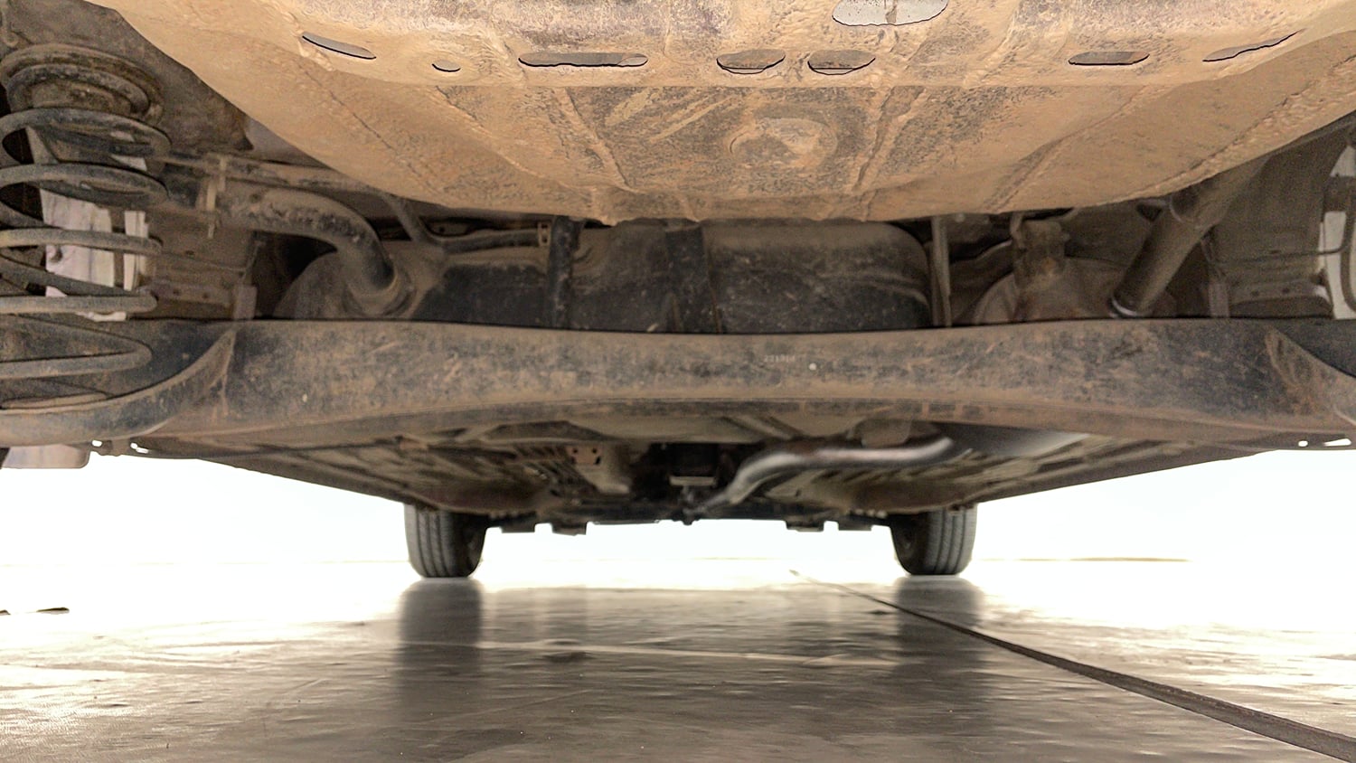 Used 2018 Honda Amaze 1.2 S CVT Petrol Petrol Automatic extra REAR UNDERBODY VIEW (TAKEN FROM REAR)