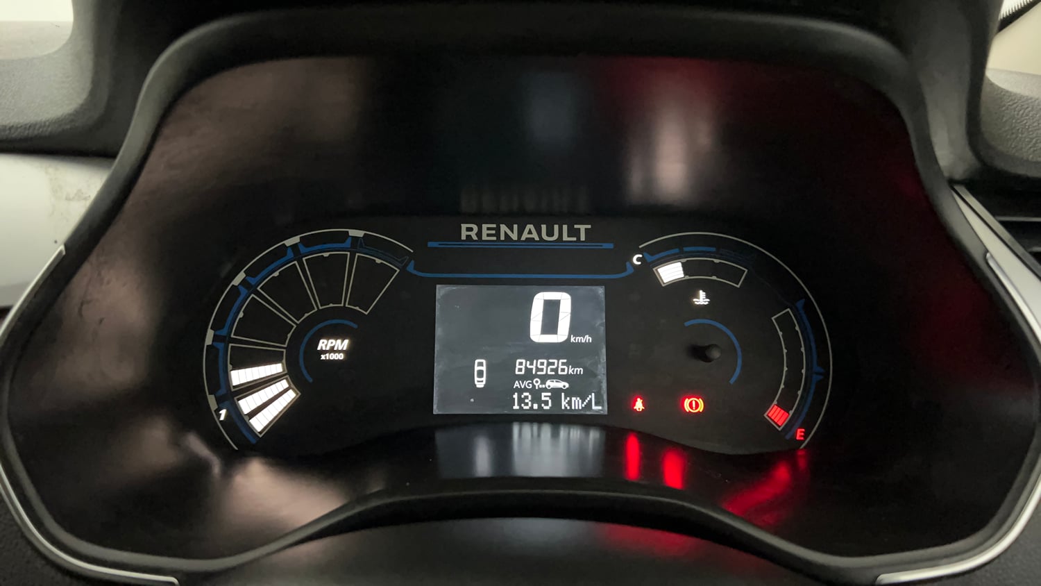 Used 2020 Renault Triber RXZ Petrol Manual interior CLUSTERMETER VIEW