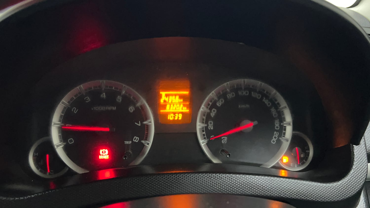 Used 2015 Maruti Suzuki Swift VXi Petrol Manual interior CLUSTERMETER VIEW