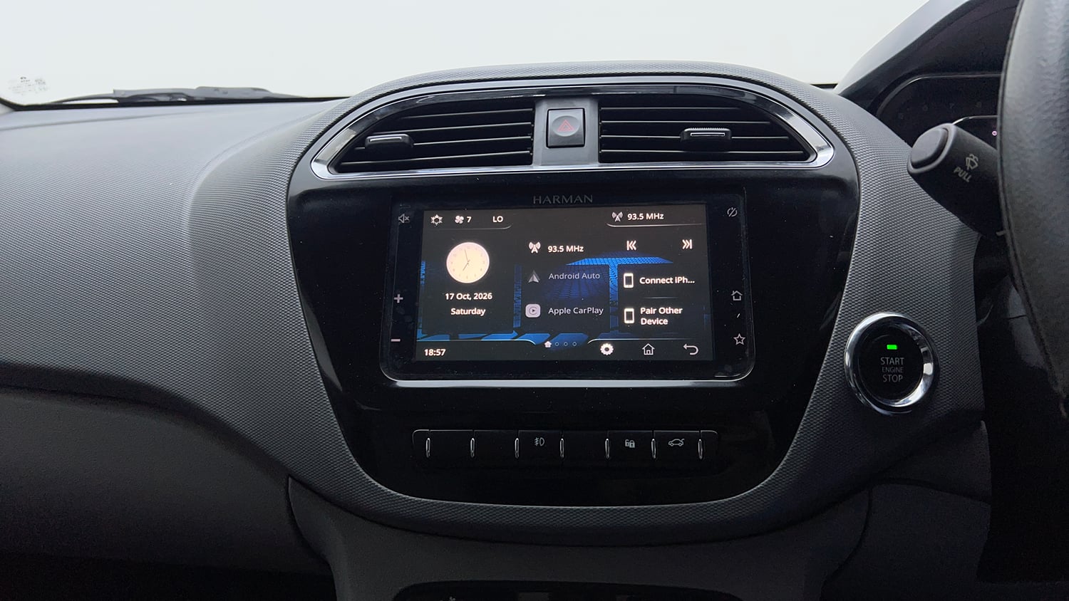 Used 2021 Tata Tigor XZA Plus Petrol Automatic top_features Touch screen infotainment system