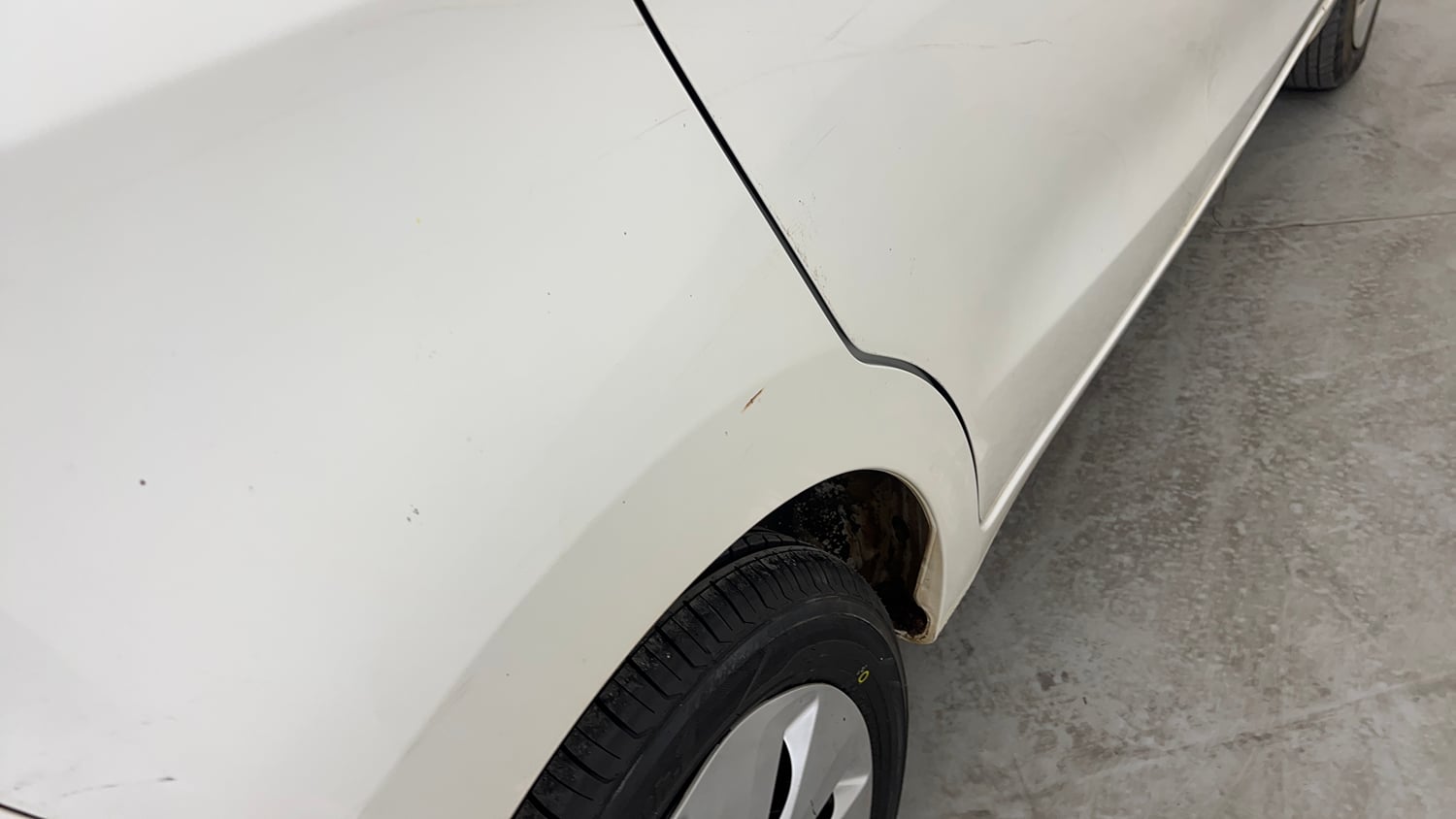 Used 2017 Maruti Suzuki Celerio ZXi AMT Petrol Automatic dents MINOR SCRATCH