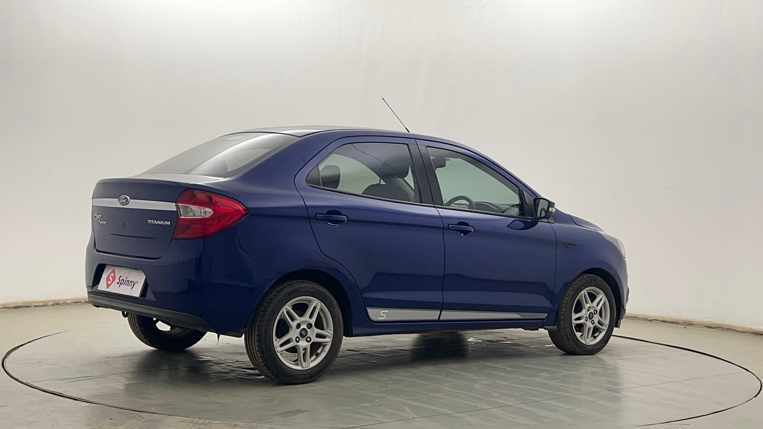 Used 2017 Ford Figo Aspire Titanium 1.2 Ti-VCT Sports Edition Petrol Manual exterior RIGHT REAR CORNER VIEW