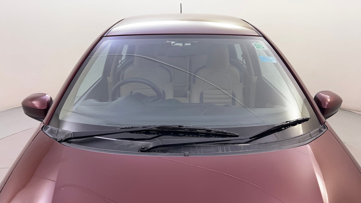 Used 2014 Honda Mobilio V Petrol Petrol Manual exterior FRONT WINDSHIELD VIEW