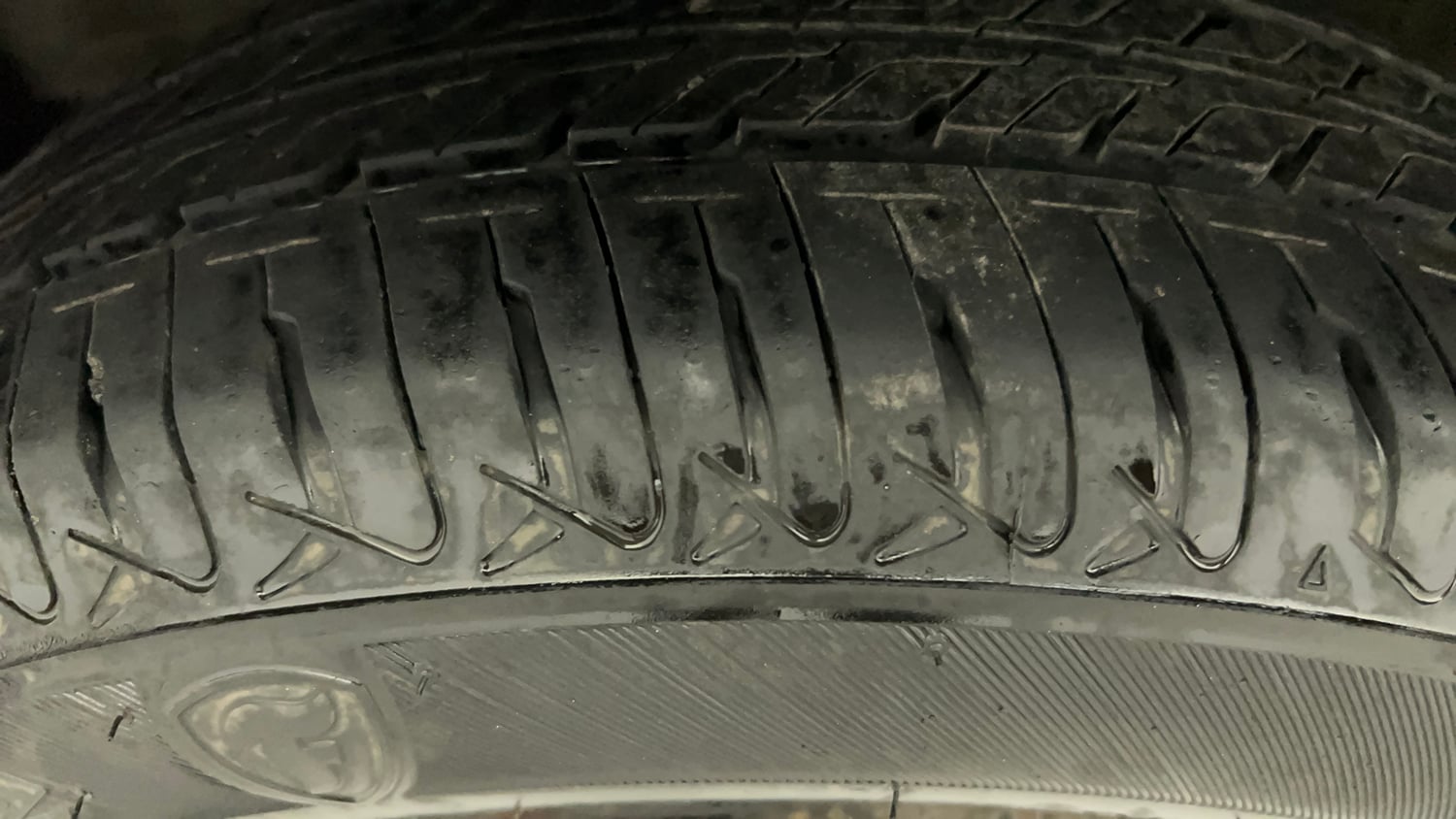 Used 2013 Honda Amaze 1.2 S i-VTEC Petrol Manual tyres LEFT FRONT TYRE TREAD VIEW