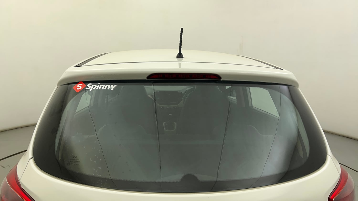 Used 2015 Hyundai Grand i10 Magna 1.2 Kappa VTVT Petrol Manual exterior BACK WINDSHIELD VIEW