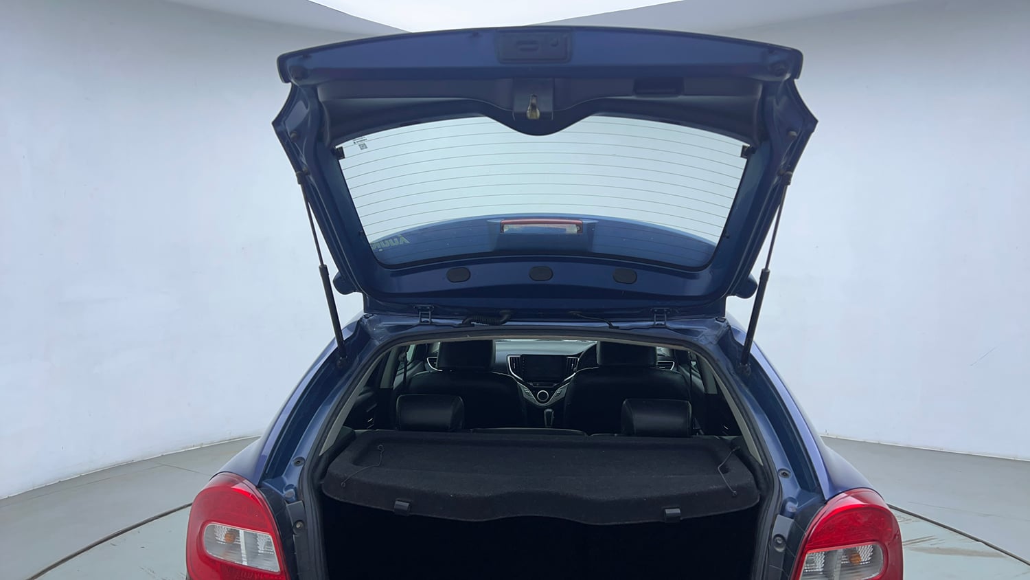 Used 2016 Maruti Suzuki Baleno Zeta 1.2 AT Petrol Automatic interior DICKY DOOR OPEN VIEW
