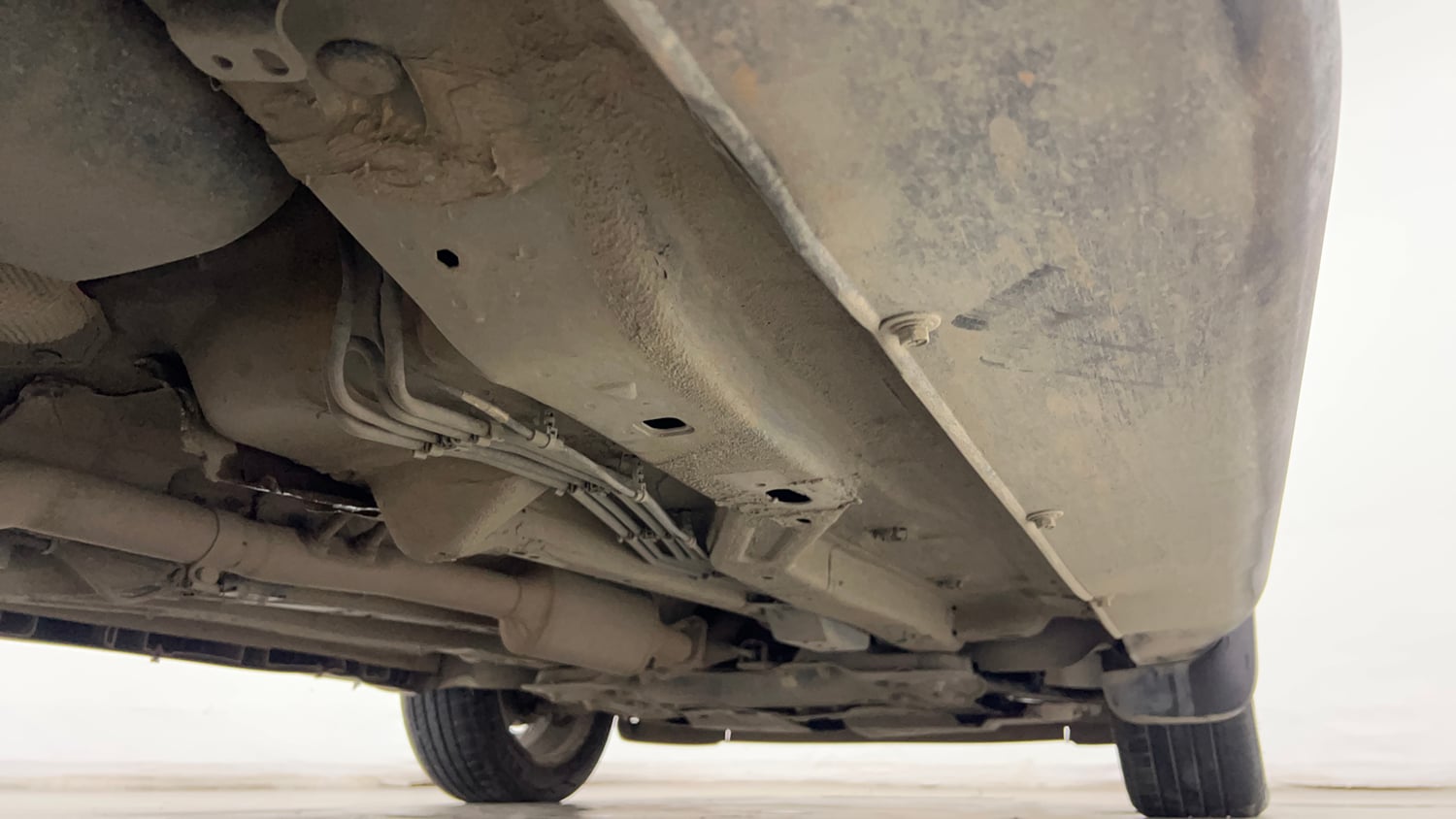 Used 2024 Jeep Compass Limited (O) 2.0 Diesel Diesel Manual extra REAR RIGHT UNDERBODY VIEW