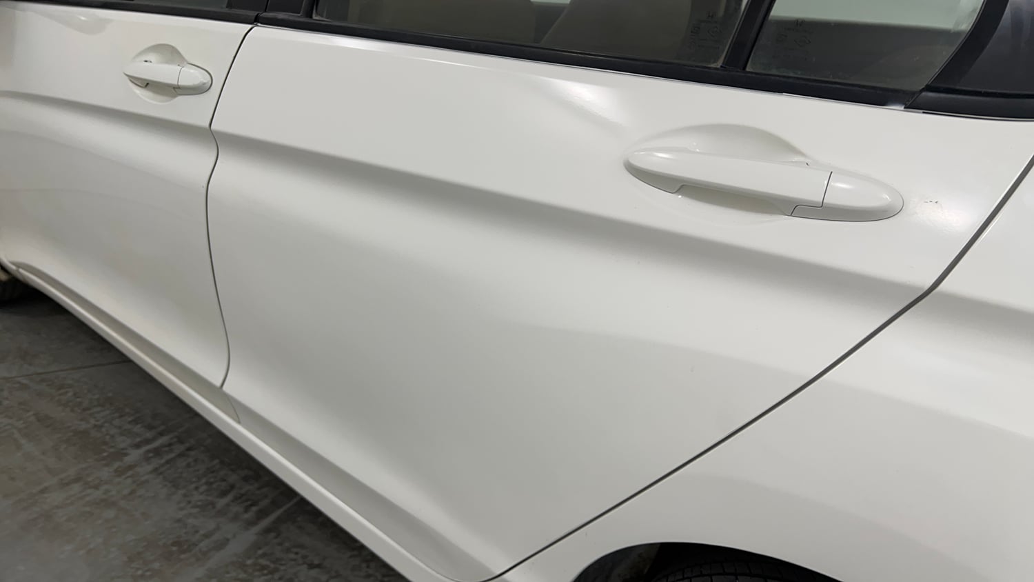Used 2016 Honda City SV Petrol Manual dents MINOR SCRATCH