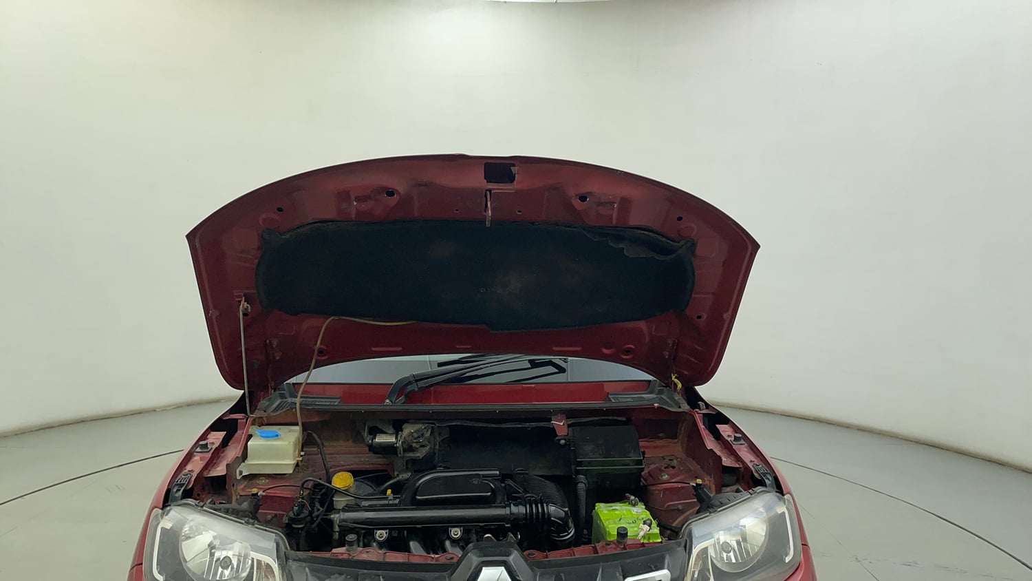 Used 2016 Renault Kwid 1.0 RXT Petrol Manual engine ENGINE & BONNET OPEN FRONT VIEW