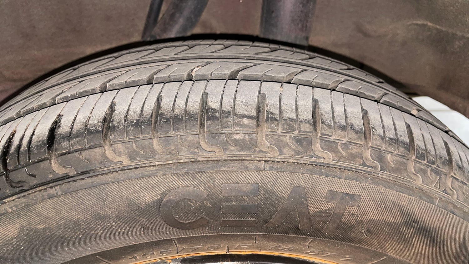 Used 2018 Honda Amaze 1.2 S CVT Petrol Petrol Automatic tyres LEFT REAR TYRE TREAD VIEW