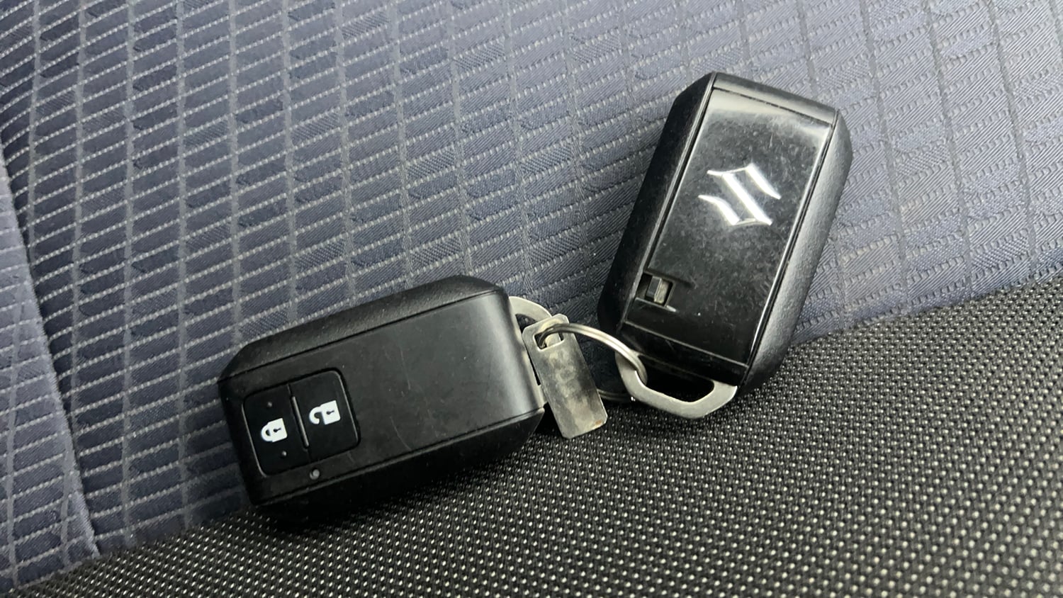 Used 2021 Maruti Suzuki Baleno Zeta Automatic Petrol Automatic extra CAR KEY VIEW