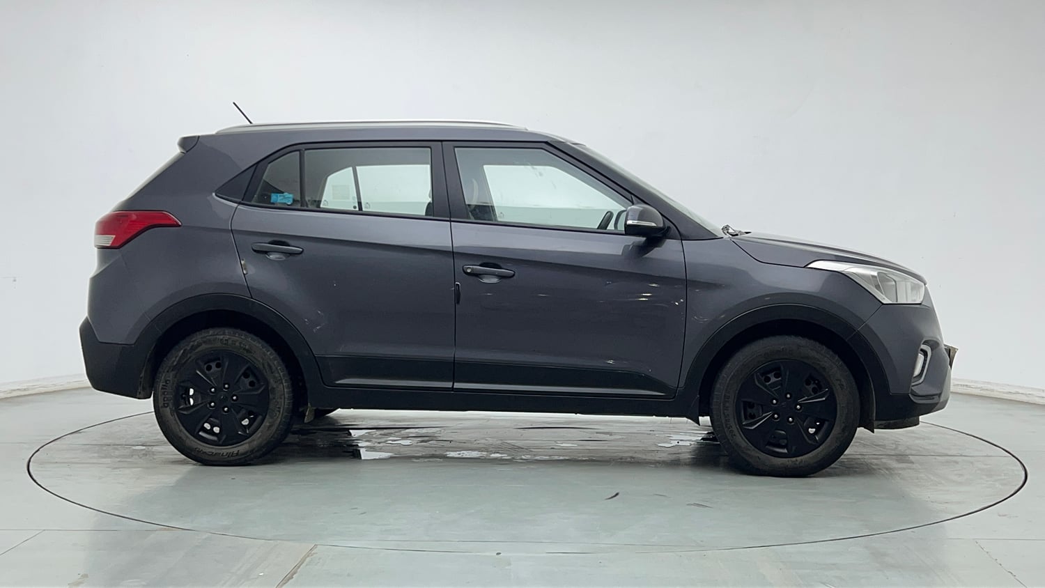 Used 2019 Hyundai Creta EX 1.6 Petrol Petrol Manual exterior RIGHT SIDE VIEW