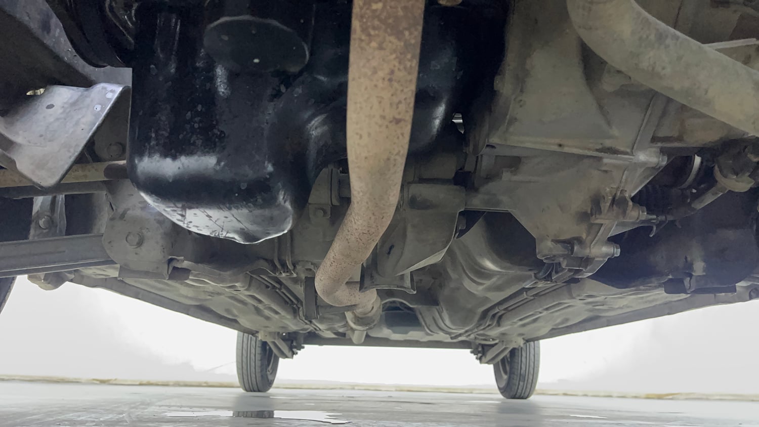 Used 2019 Maruti Suzuki Alto 800 VXi (O) Petrol Manual extra FRONT LEFT UNDERBODY VIEW