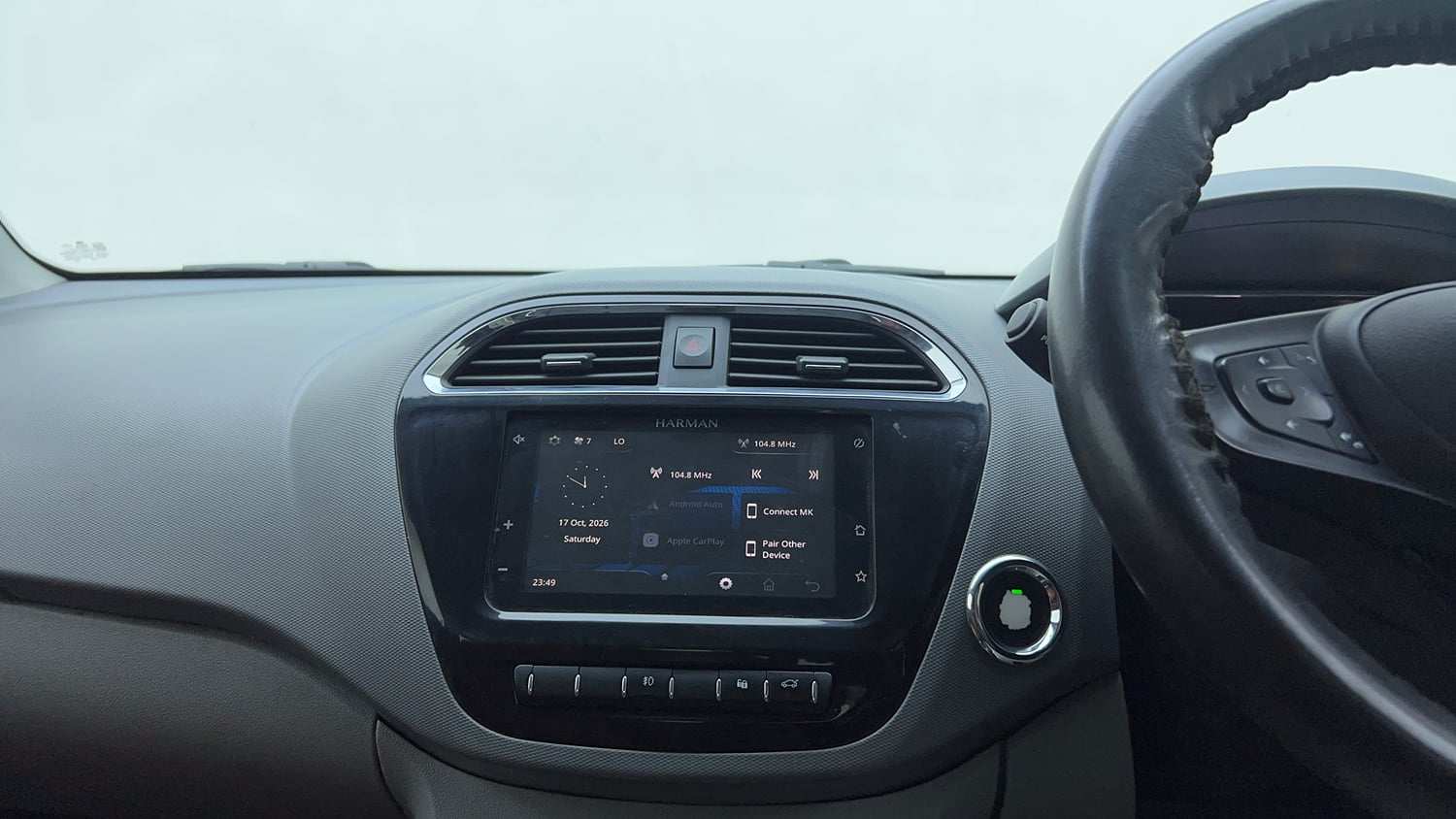 Used 2020 Tata Tigor XZA Plus Petrol Automatic top_features Integrated (in-dash) music system