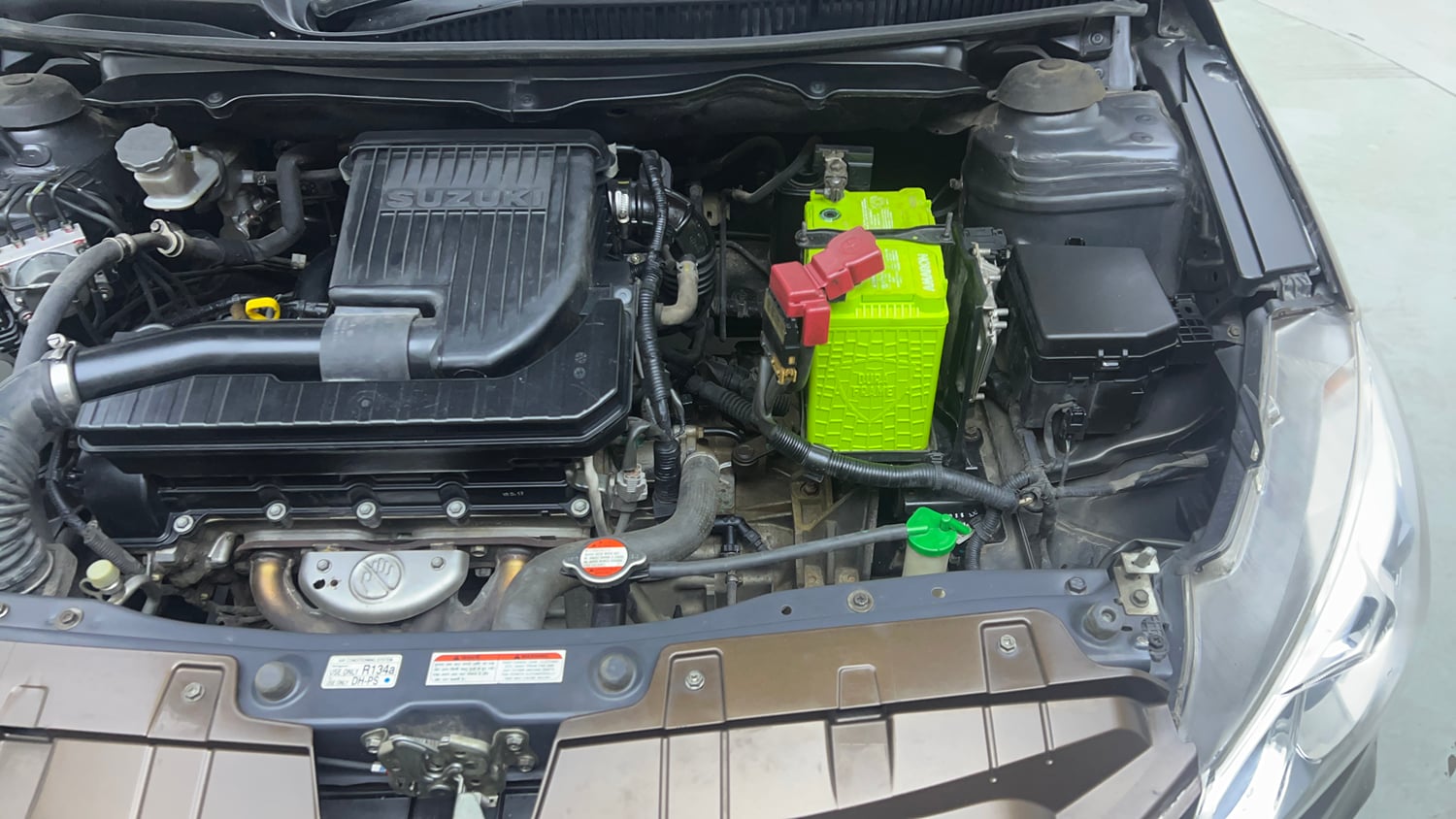 Used 2017 Maruti Suzuki Ciaz Alpha 1.4 MT Petrol Manual engine ENGINE LEFT SIDE VIEW