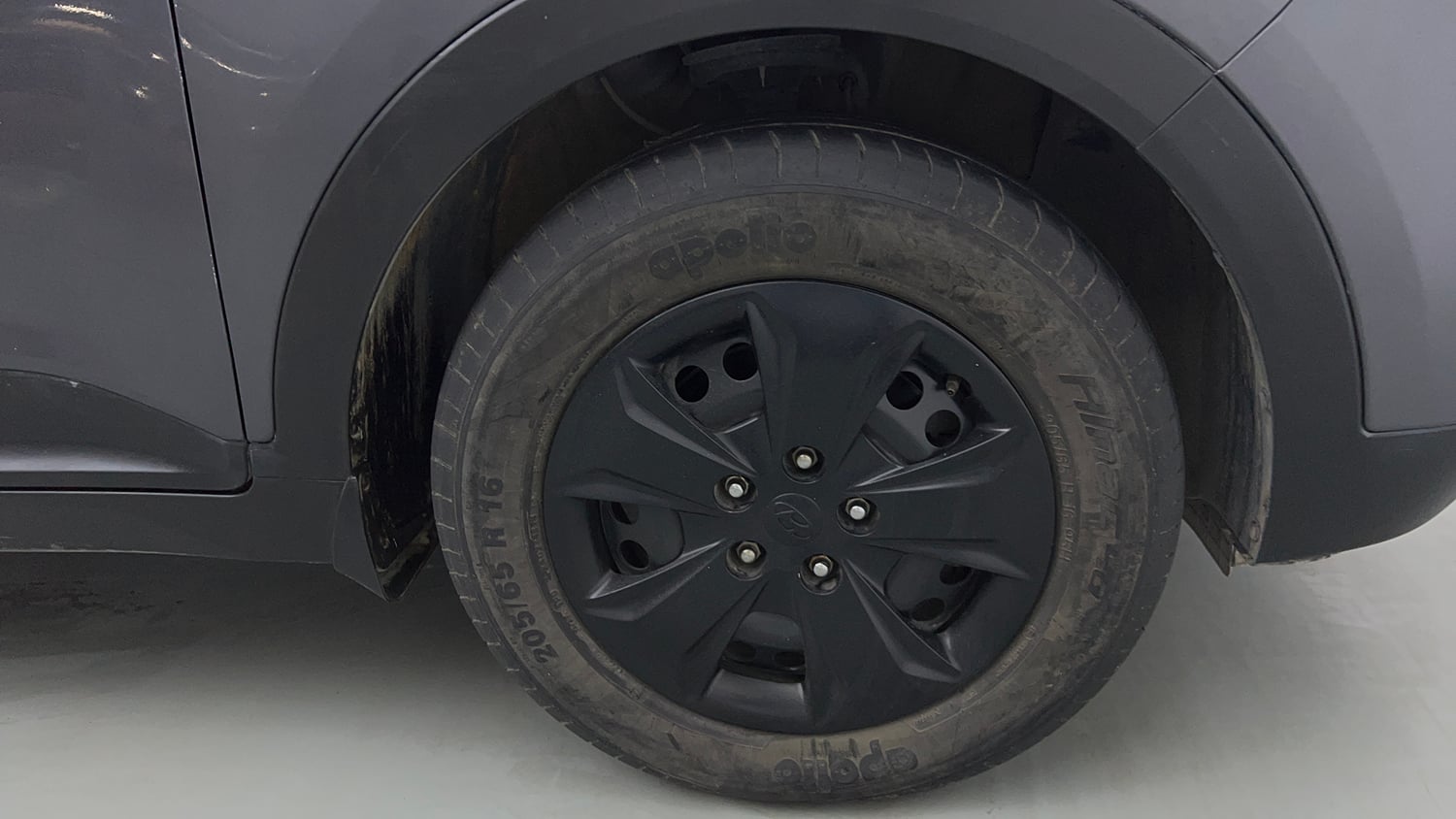 Used 2019 Hyundai Creta EX 1.6 Petrol Petrol Manual tyres RIGHT FRONT TYRE RIM VIEW