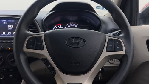 Used 2021 Hyundai Santro Sportz Petrol Manual top_features Airbags
