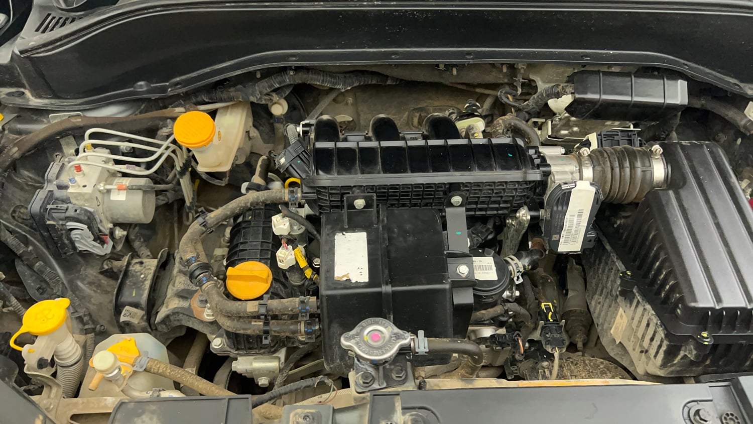 Used 2026 Tata Punch Adventure CNG Automatic Cng Automatic engine ENGINE RIGHT SIDE VIEW
