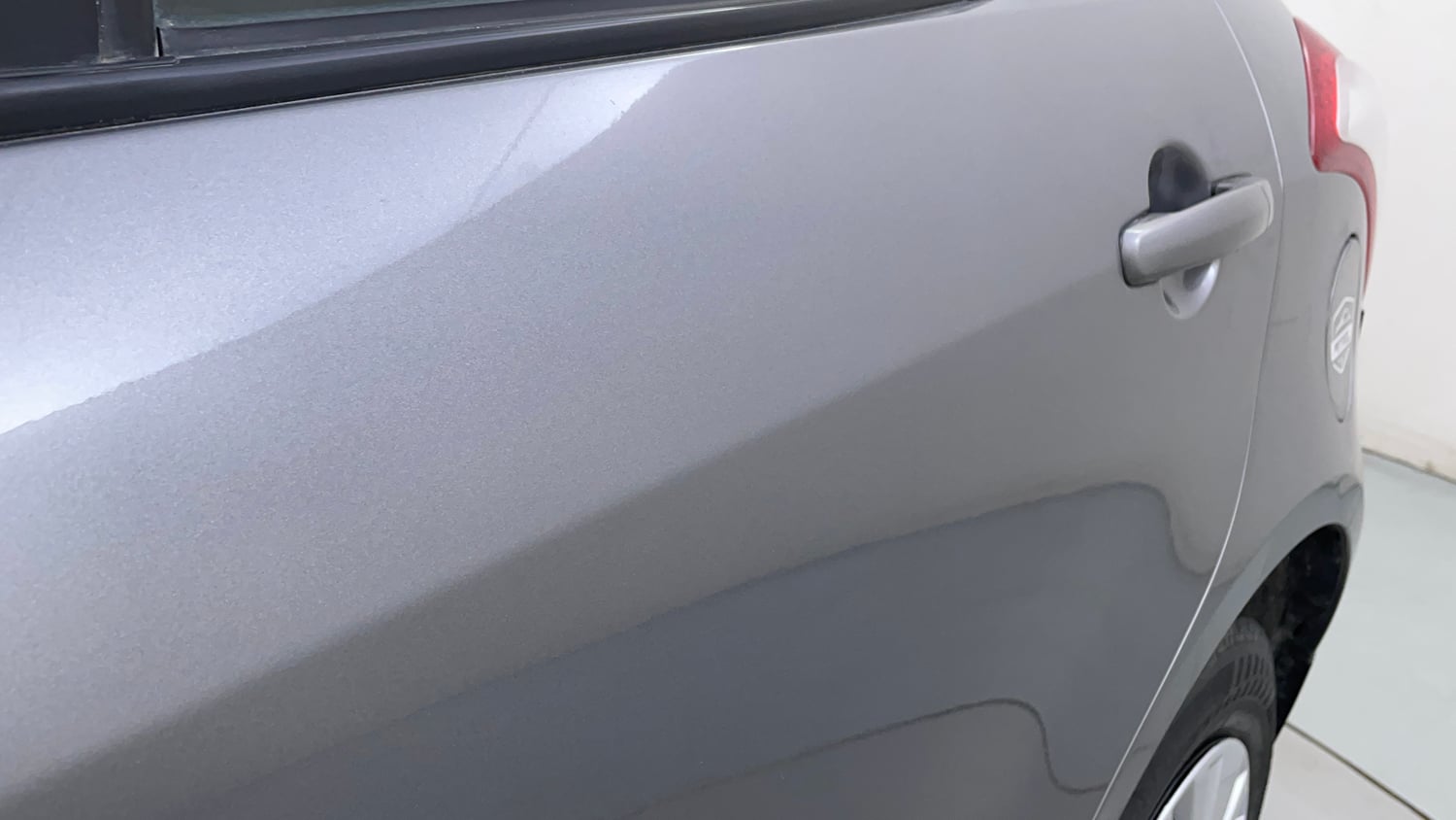 Used 2012 Maruti Suzuki Swift VXi Petrol Manual dents MINOR DENT