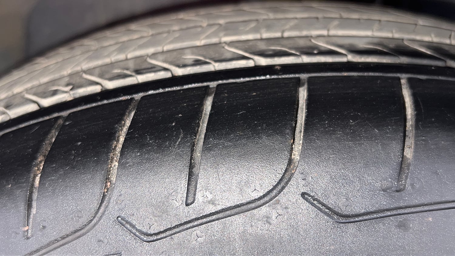 Used 2018 Ford EcoSport Trend + 1.5L TDCi Diesel Manual tyres LEFT FRONT TYRE TREAD VIEW