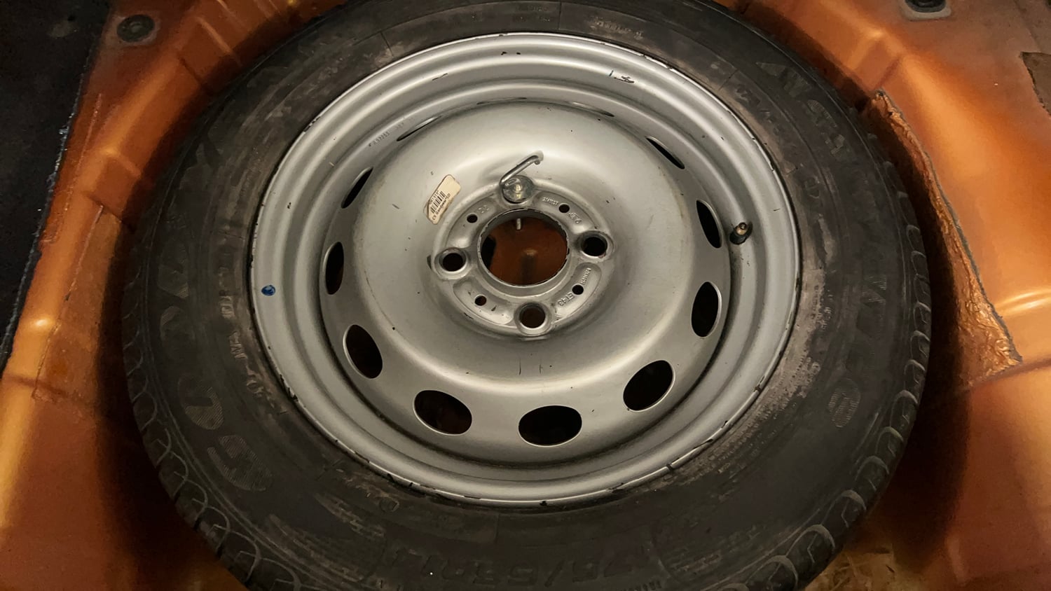 Used 2016 Tata Tiago Revotron XZ Petrol Manual tyres SPARE TYRE VIEW