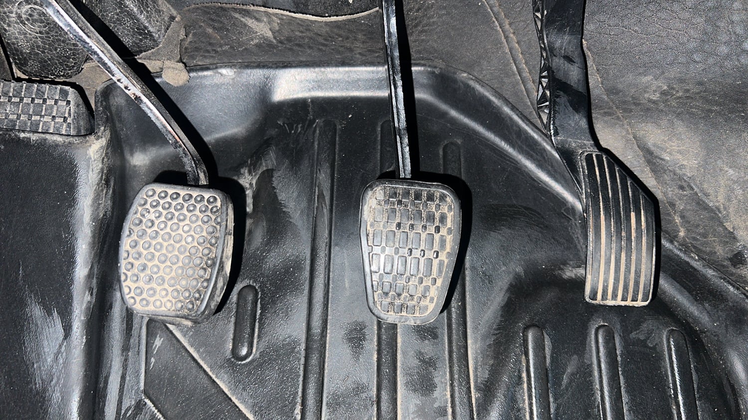 Used 2022 Tata Punch Pure MT Petrol + CNG(Outside Fitted) Cng Manual interior PEDALS VIEW