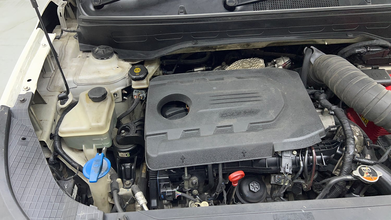 Used 2021 Hyundai Venue SX 1.5 CRDi Diesel Manual engine ENGINE RIGHT SIDE VIEW