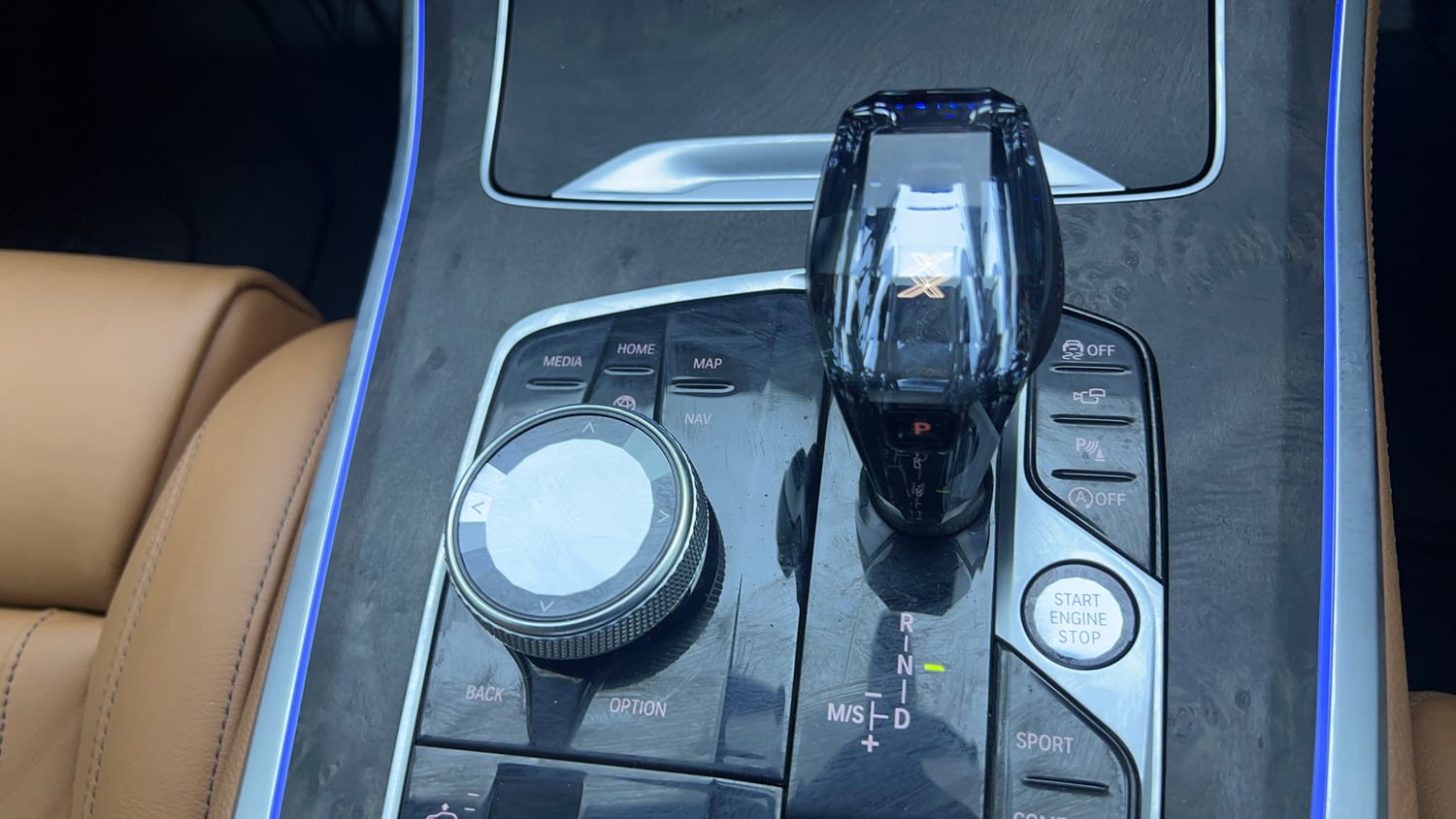 Used 2022 BMW X5 xDrive40i M Sport Petrol Automatic interior GEAR  KNOB VIEW