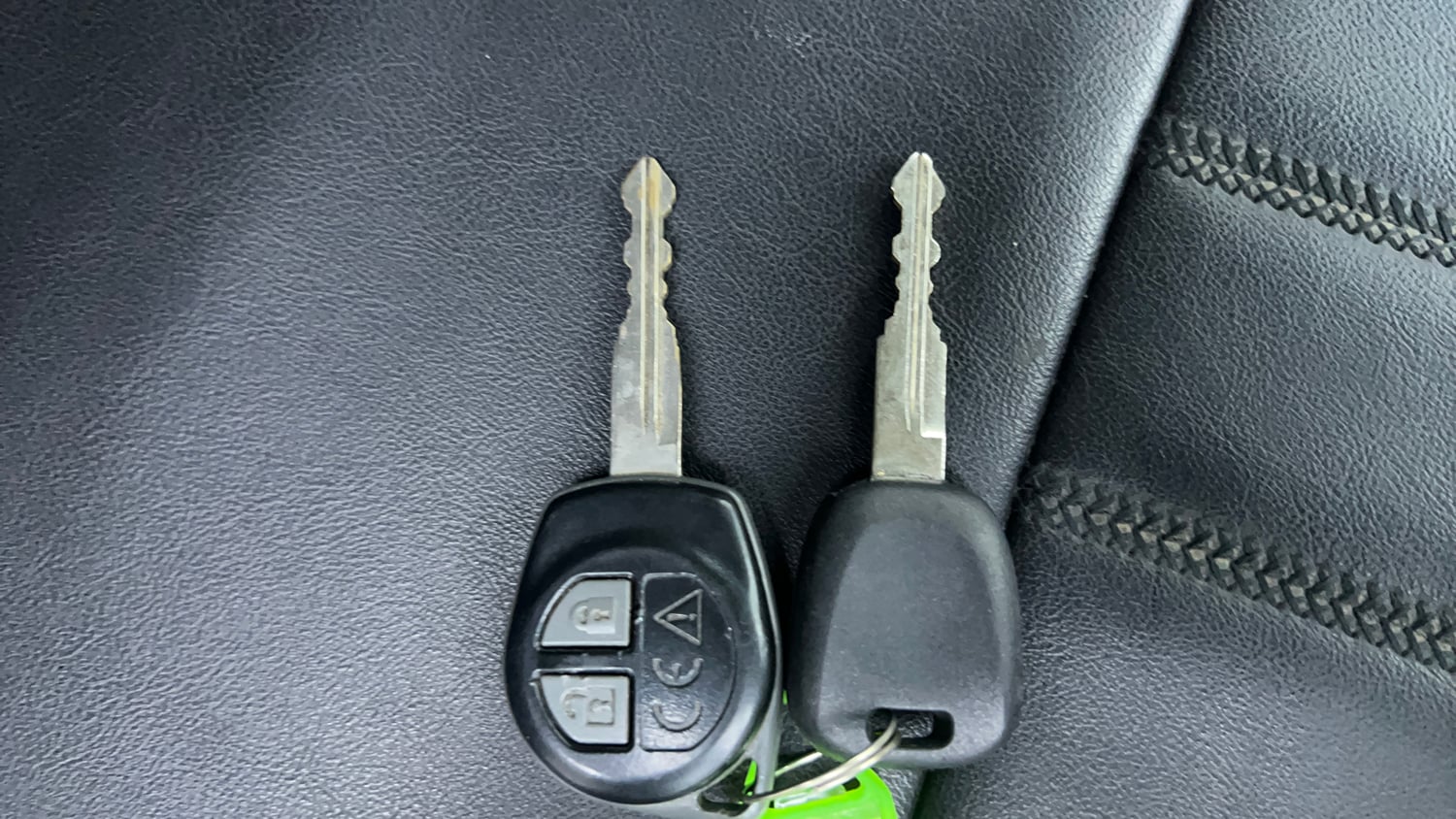 Used 2019 Maruti Suzuki Swift VXi AMT Petrol Automatic extra CAR KEY VIEW
