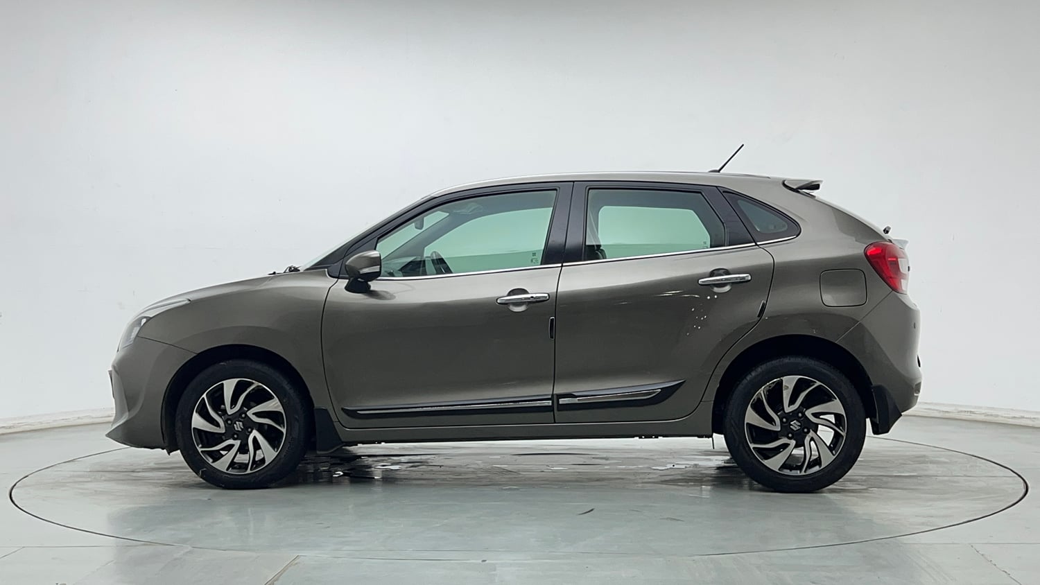 Used 2020 Maruti Suzuki Baleno Alpha Automatic Petrol Automatic exterior LEFT SIDE VIEW
