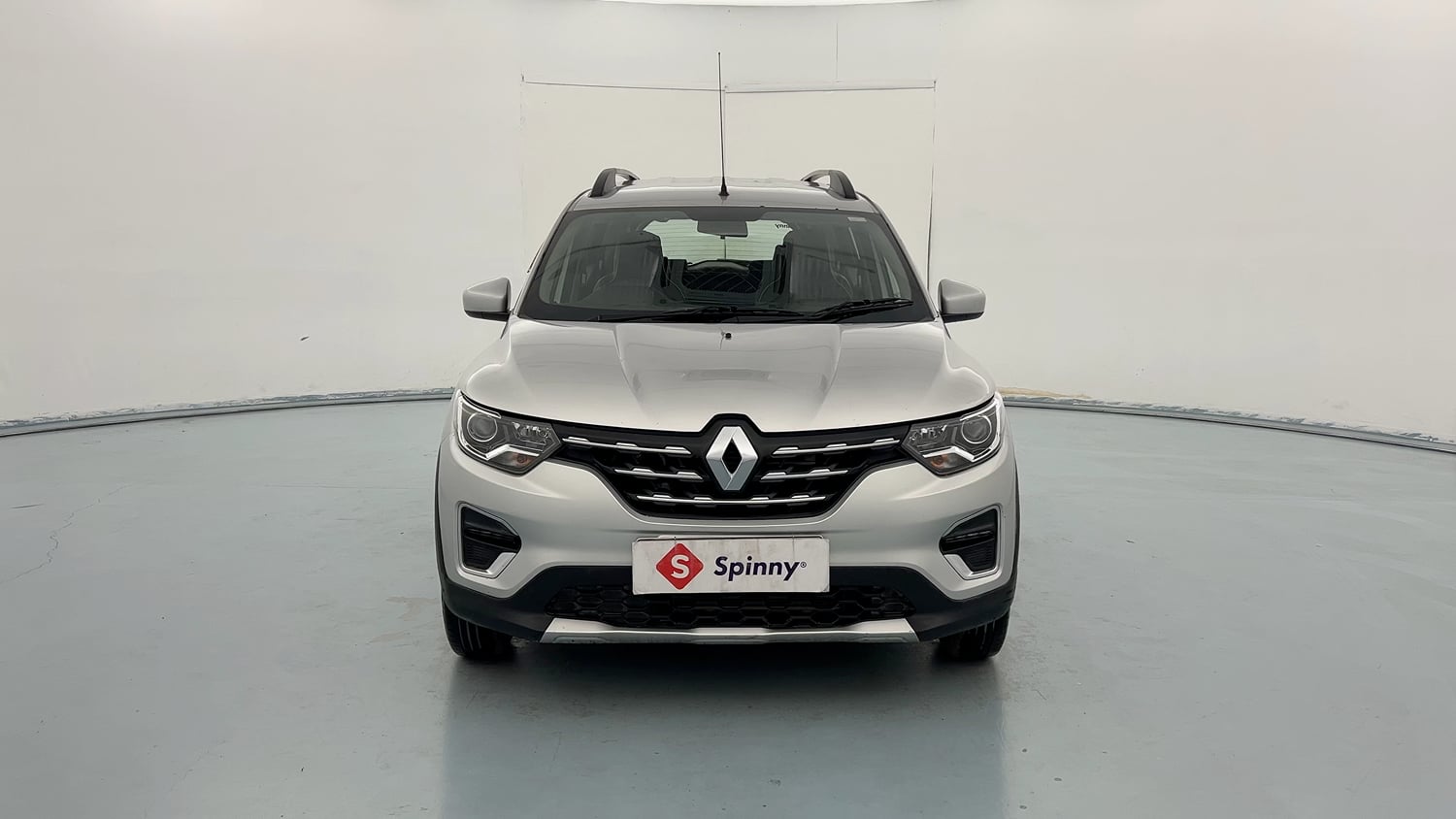 Used 2020 Renault Triber RXZ Petrol Manual exterior FRONT VIEW