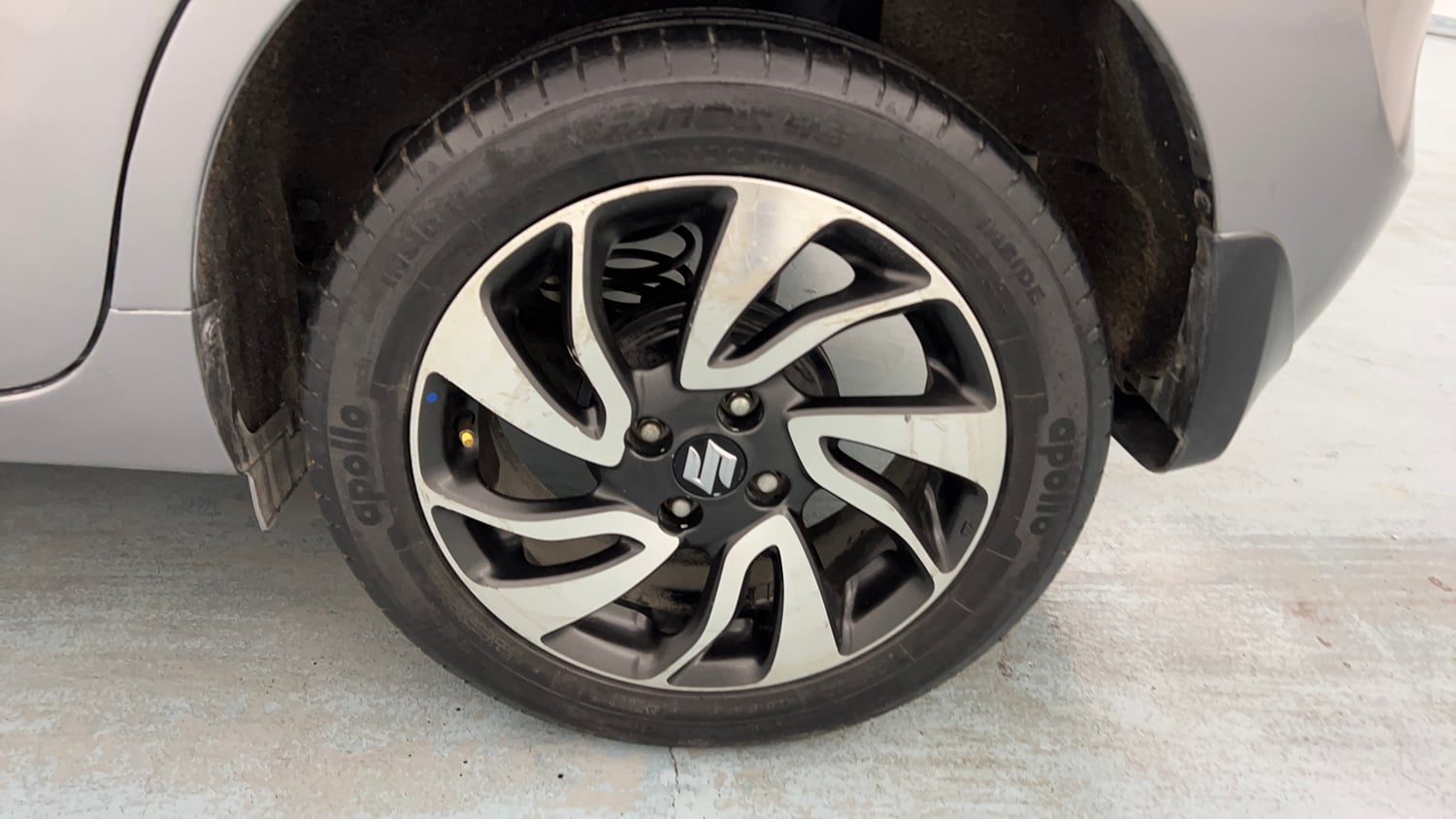 Used 2020 Maruti Suzuki Baleno Zeta Petrol Manual tyres LEFT REAR TYRE RIM VIEW