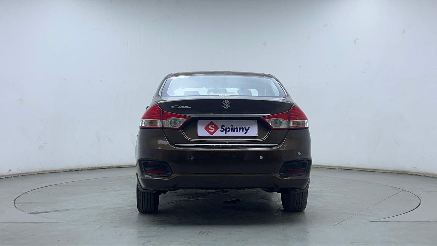 Used 2017 Maruti Suzuki Ciaz Alpha 1.4 MT Petrol Manual exterior BACK VIEW