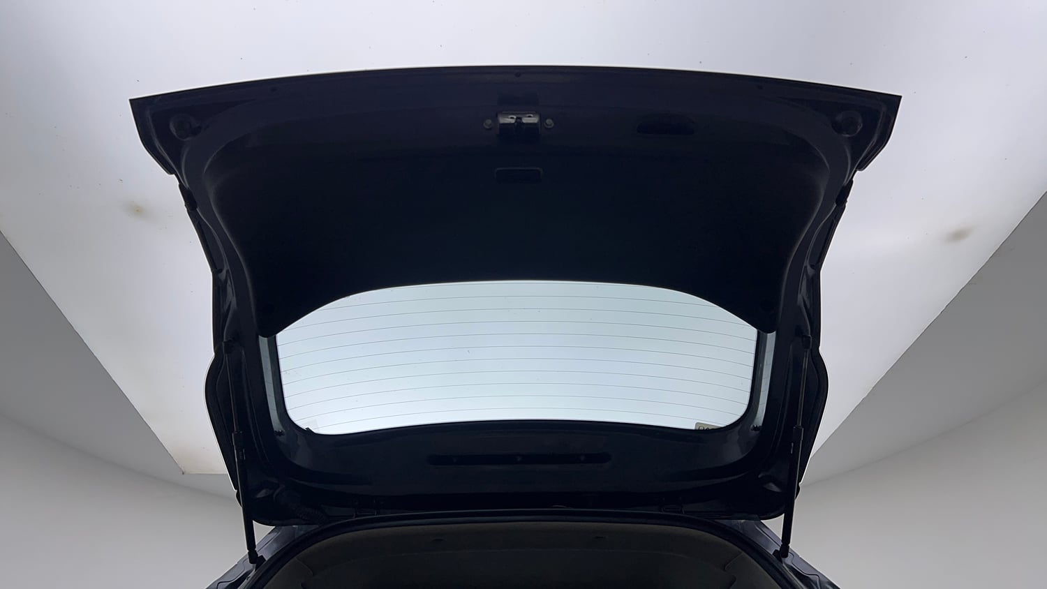 Used 2020 kia Seltos HTX IVT 1.5 Petrol Automatic interior DICKY DOOR OPEN VIEW