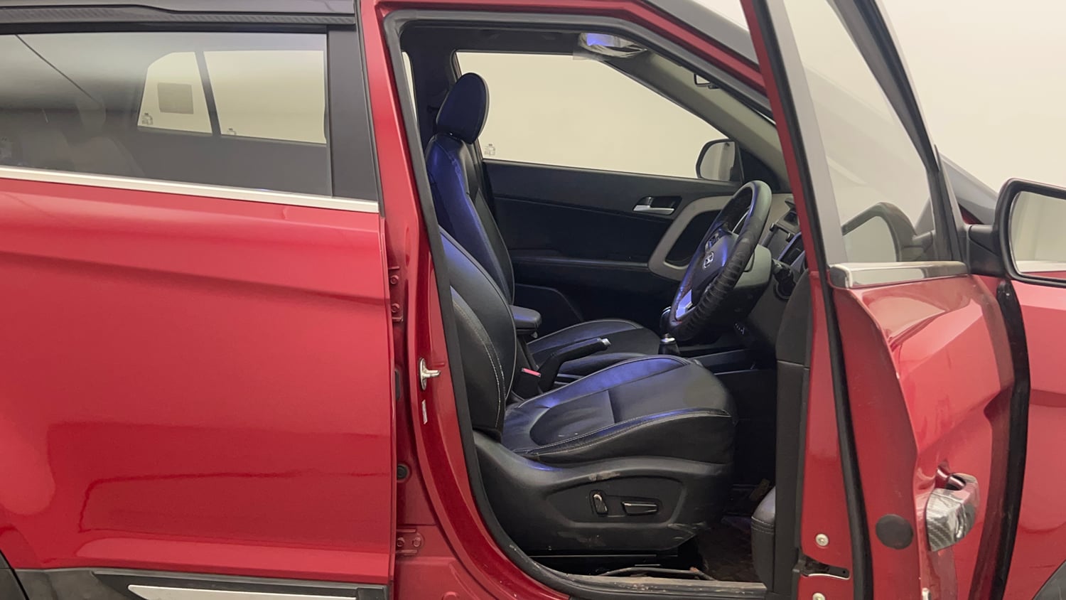 Used 2019 Hyundai Creta SX 1.6 (O) Petrol Petrol Manual interior RIGHT SIDE FRONT DOOR CABIN VIEW