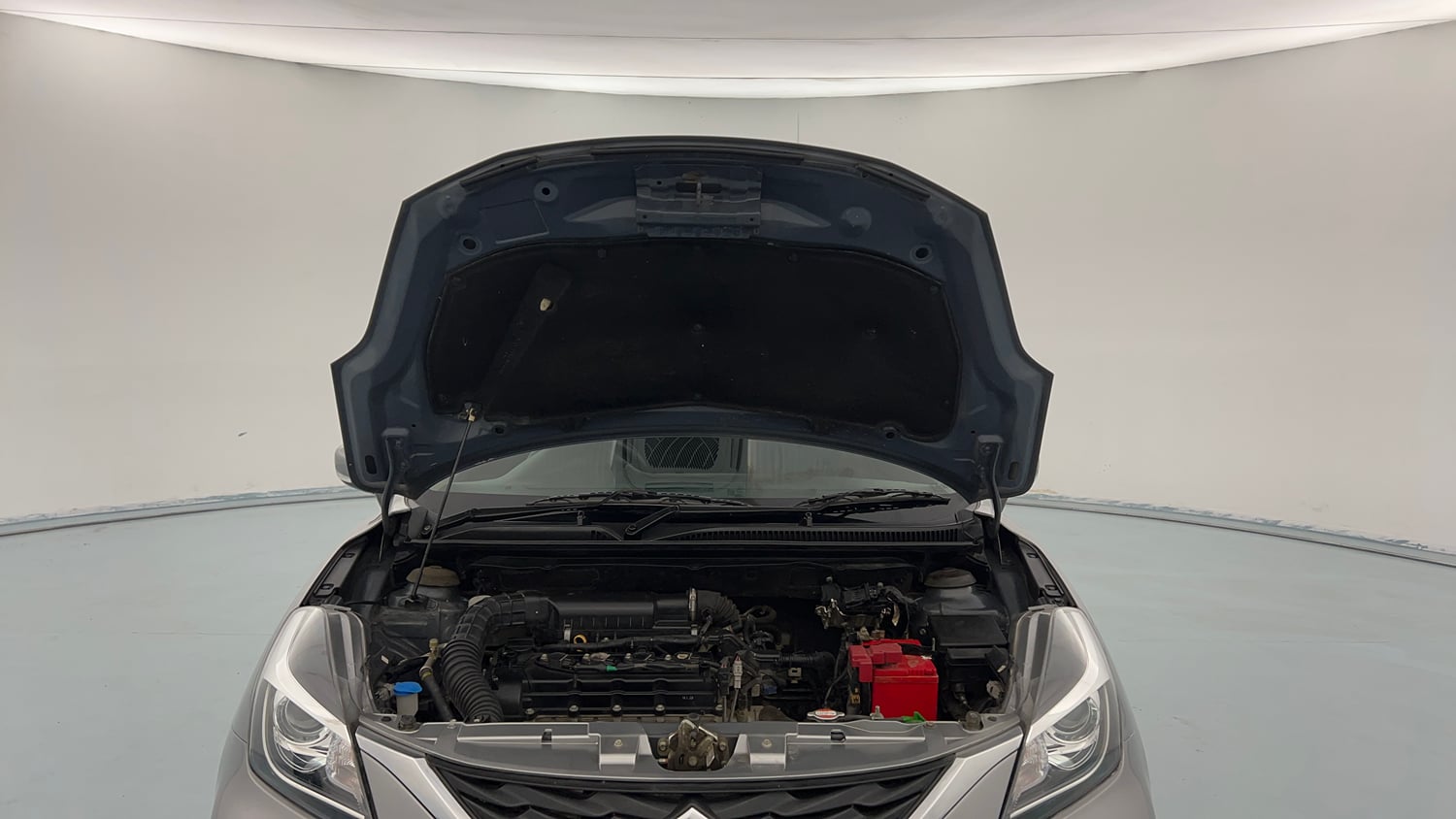 Used 2020 Maruti Suzuki Baleno Zeta Petrol Manual engine ENGINE & BONNET OPEN FRONT VIEW