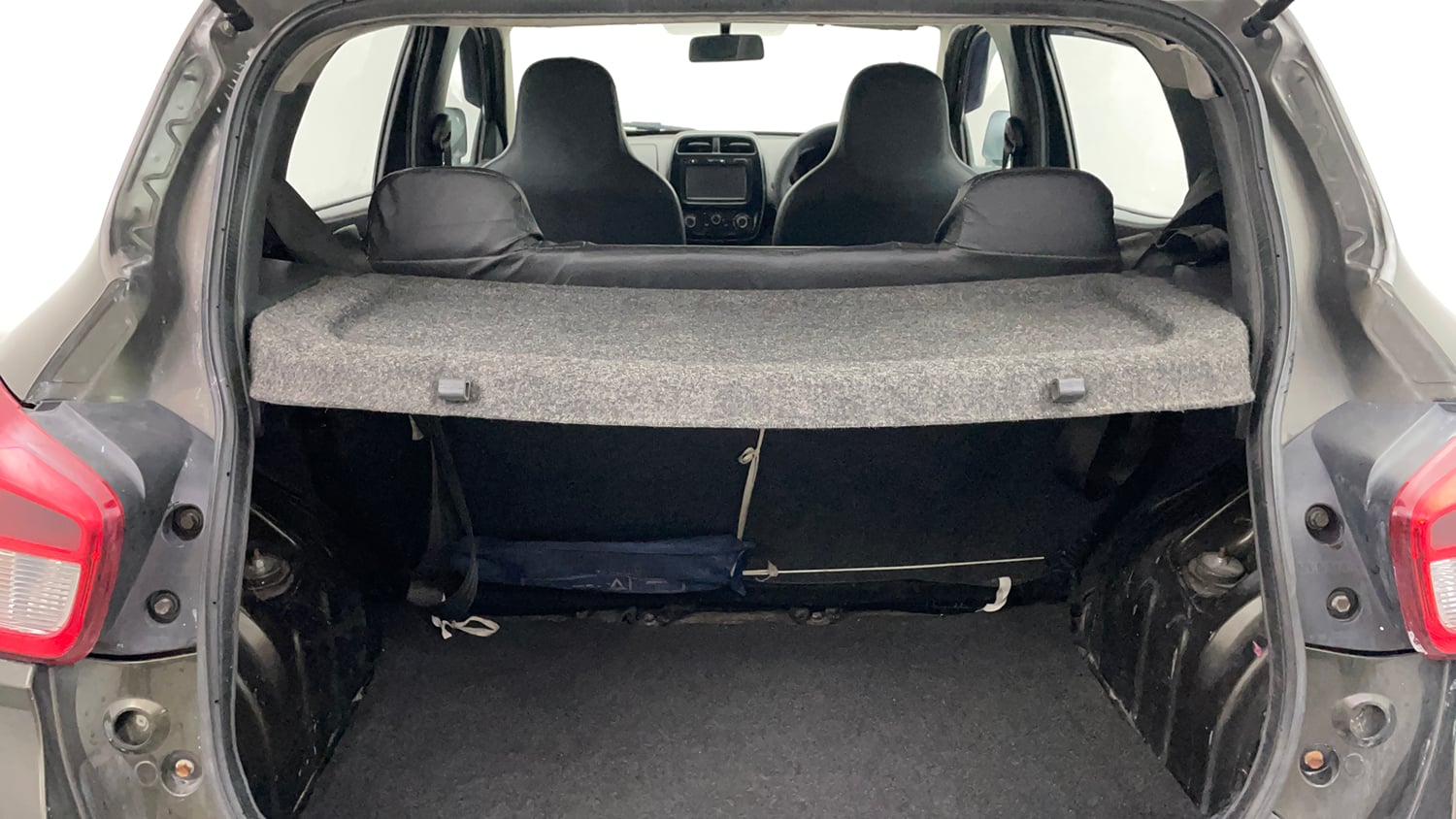 Used 2016 Renault Kwid RXT Petrol Manual interior DICKY INSIDE VIEW
