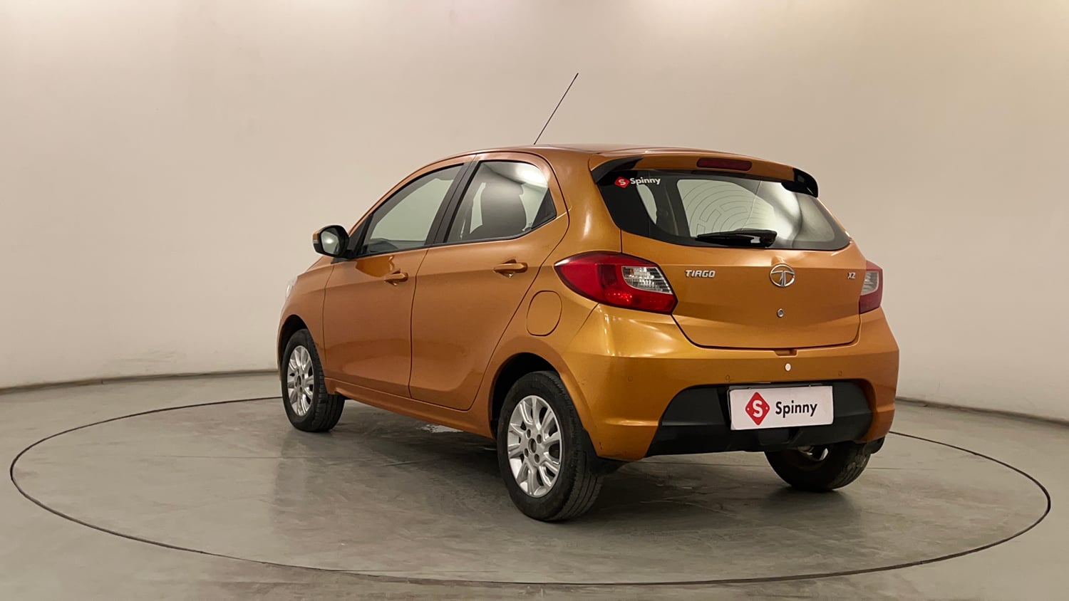 Used 2016 Tata Tiago Revotron XZ Petrol Manual exterior LEFT REAR CORNER VIEW
