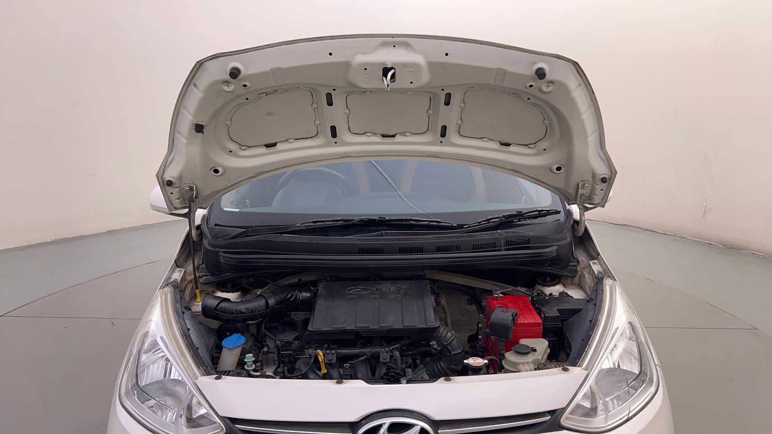 Used 2014 Hyundai Grand i10 Sportz 1.2 Kappa VTVT Petrol Manual engine ENGINE & BONNET OPEN FRONT VIEW