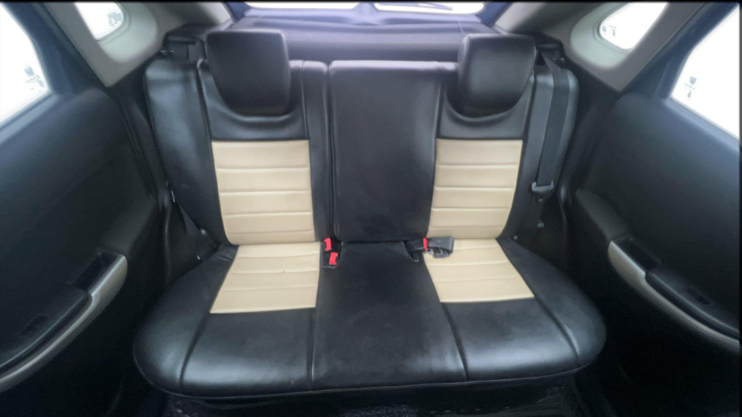 Used 2016 Maruti Suzuki Baleno Zeta 1.2 AT Petrol Automatic interior REAR SEAT CONDITION VIEW