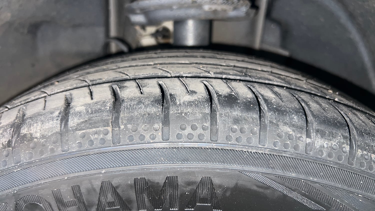 Used 2021 Tata Tigor XZ Plus Petrol Manual tyres LEFT FRONT TYRE TREAD VIEW
