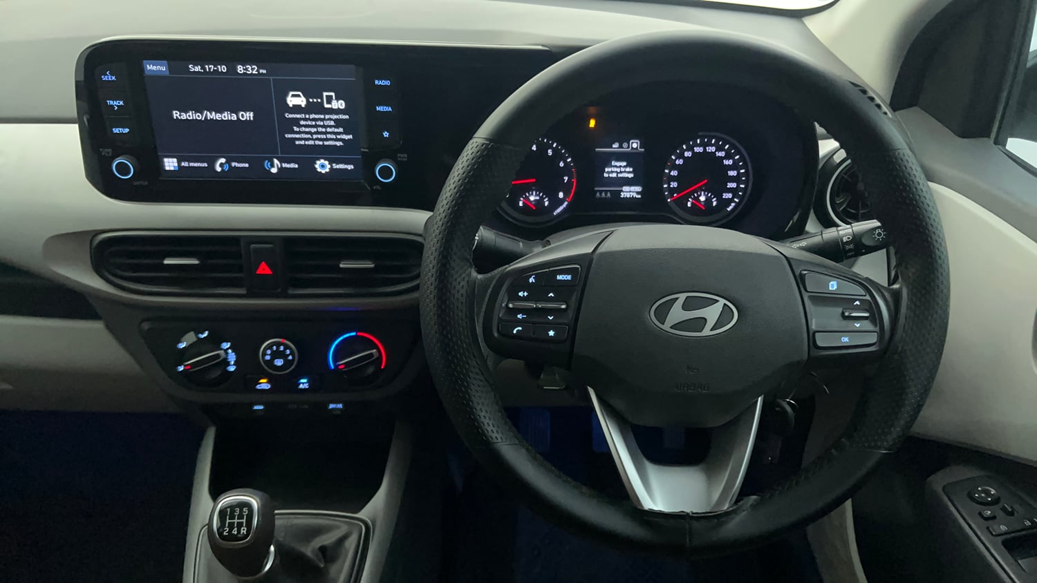 Used 2025 Hyundai Grand i10 Nios Sportz 1.2 Hy-CNG Duo Cng Manual interior STEERING VIEW