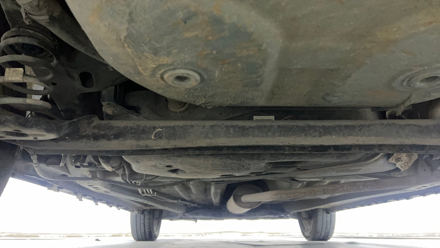 Used 2019 Maruti Suzuki Ignis [2017-2020] Zeta AMT Petrol Dual Tone Petrol Automatic extra REAR UNDERBODY VIEW (TAKEN FROM REAR)