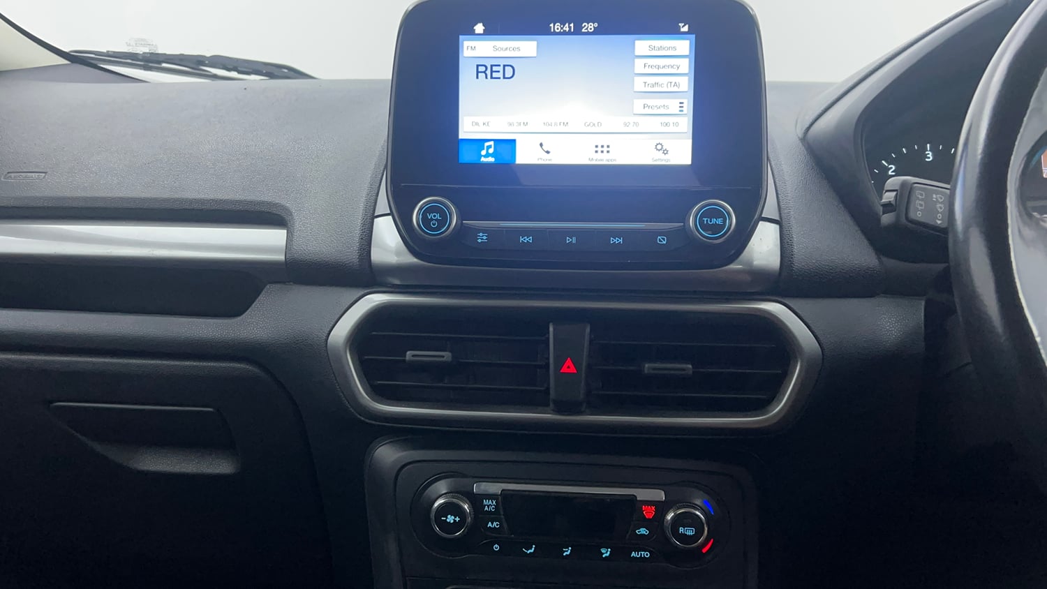 Used 2018 Ford EcoSport Trend + 1.5L TDCi Diesel Manual interior MUSIC SYSTEM & AC CONTROL VIEW